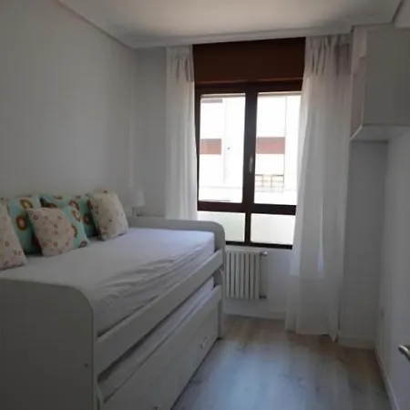 Nuevo! A Pie Playa Con Piscina! Apartment *