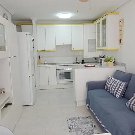 Nuevo! A Pie Playa Con Piscina!